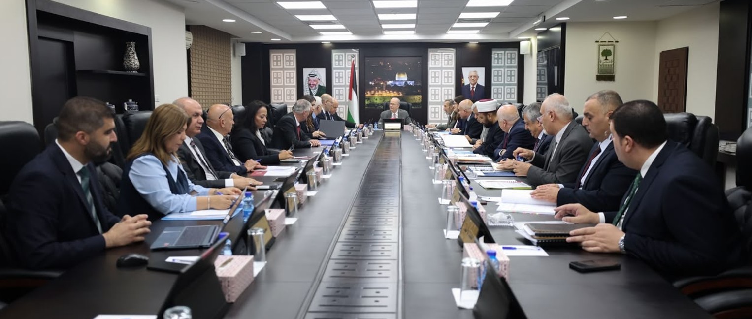 مجلس الوزراء يحذّر من تصاعد جرائم المستوطنين وقوات الاحتلال والتي فاقت الـ 500 اعتداء خلال الأسبوع الماضي وحده
